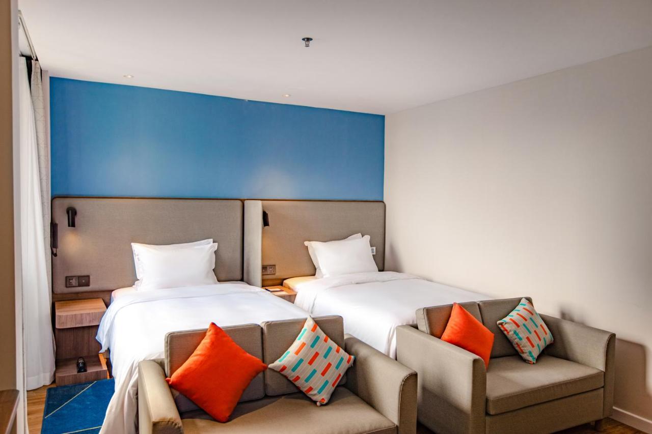 Holiday Inn Express Shantou City Center By Ihg Exterior foto